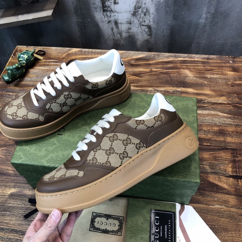 Gucci Sneakers